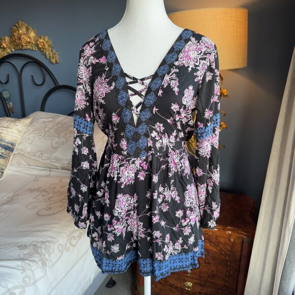NWT Angie Boho Black Multicolour Print Romper - Picture 2 of 14